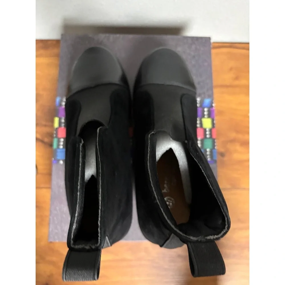 Bernie Mev Giggles Black Ankle Boots Wedge Heel Size 37 US 6-6.5